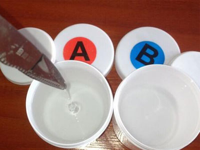 ab環(huán)氧膠與硅膠有什么差異呢，ab環(huán)氧膠和硅膠選擇那個(gè)好?